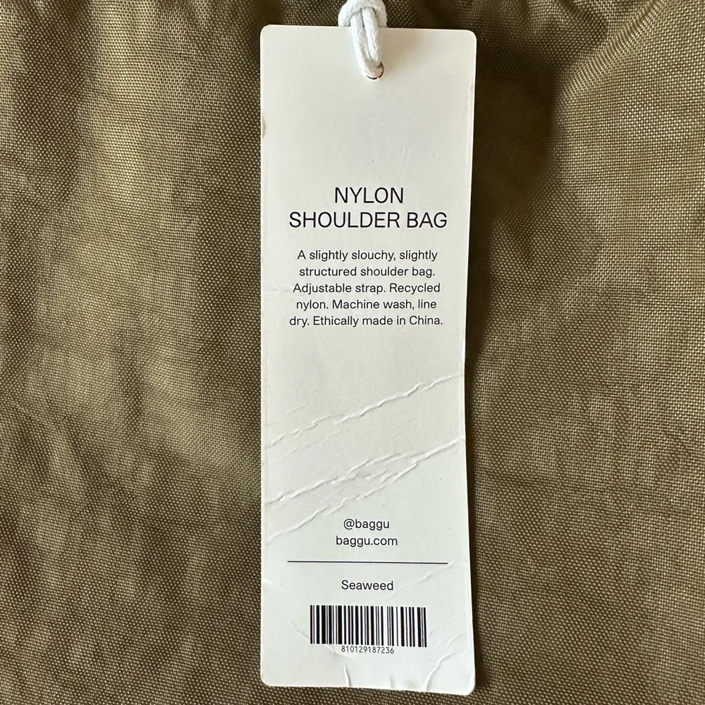 BAGGU Nylon Shoulder Bag in Seaweed - Picture 9 of 9